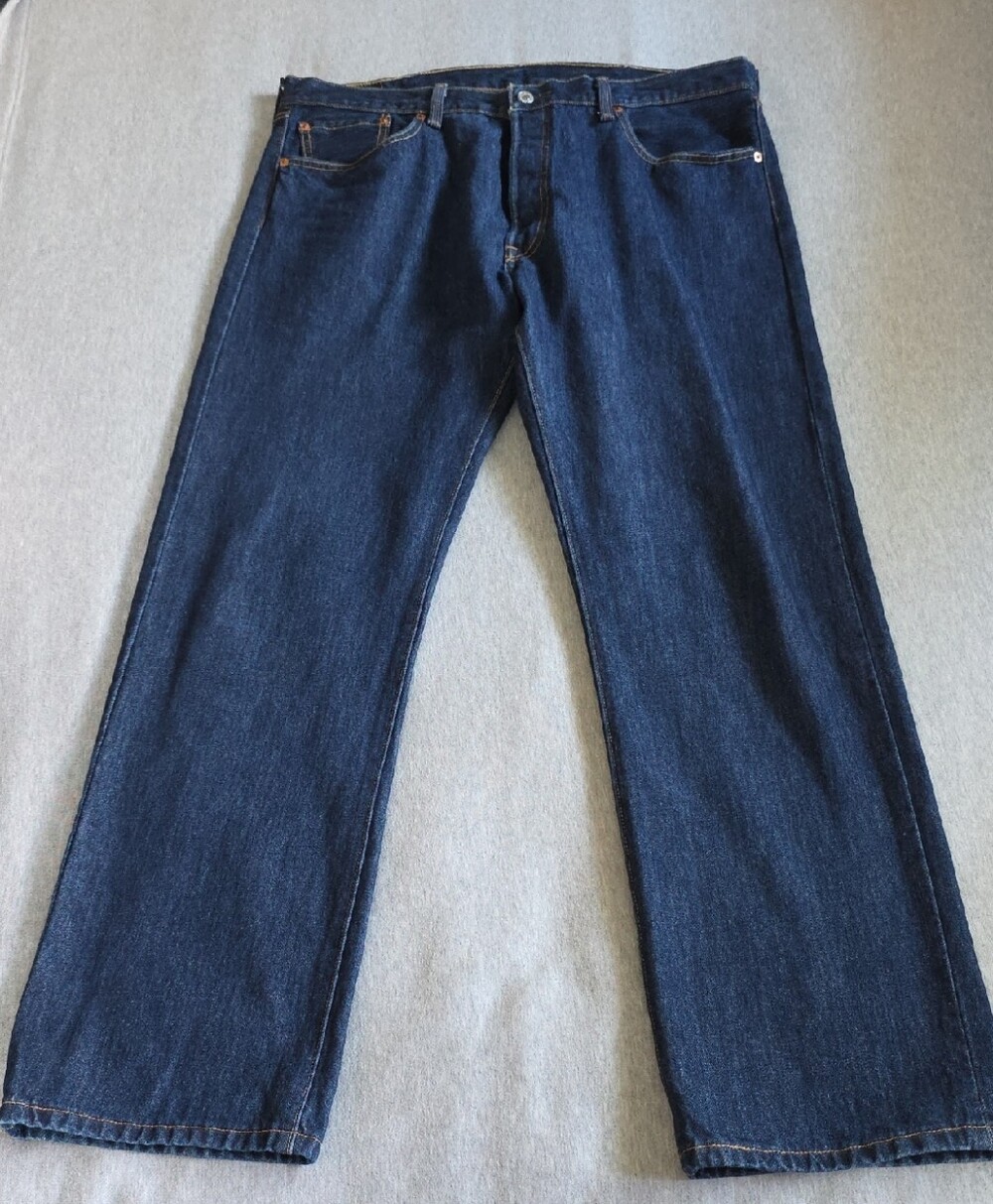 Levi's 501 Men's Straight Jeans in Dark Blue Denim
